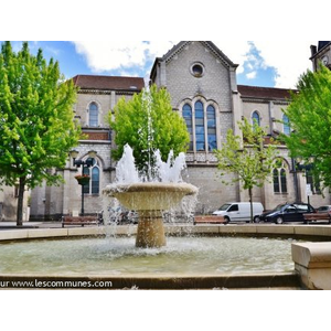 La Commune ( Fontaine )