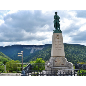 Le Monument-aux-Morts
