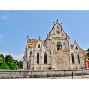 Brou ( église St Nicolas )