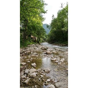 Je Traverse le Village