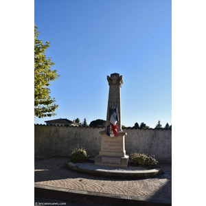 le monument aux morts