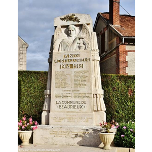 Le Monument-aux-morts