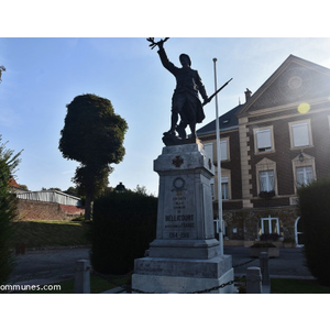le monument aux morts