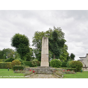 le monument aux morts
