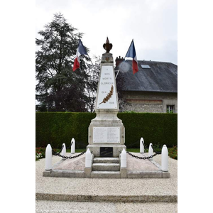 le monument aux morts