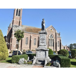 le monument aux morts