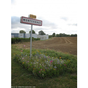 Panneau à l entée de Montcornet Rte de Laon