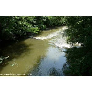 La rivière vue du pont