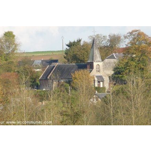 Vue sur l église de Proix