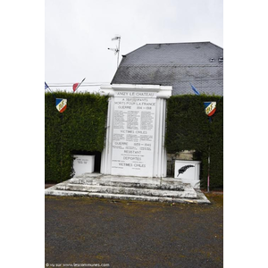 anizy le château (02320) le Monument Aux Morts 