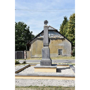 le Monument Aux Morts 