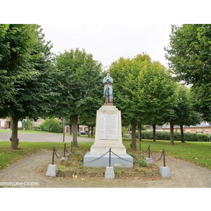 le monument aux morts