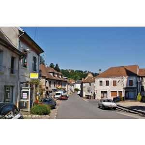 Le Village