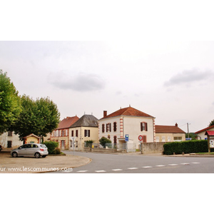 Commune de ETROUSSAT