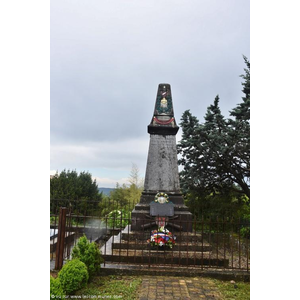 le Monument Aux Morts