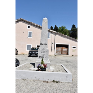 le Monument Aux Morts 