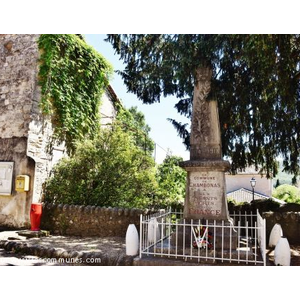 Le Monument-aux-Morts