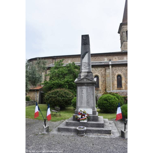 le Monument Aux Morts 