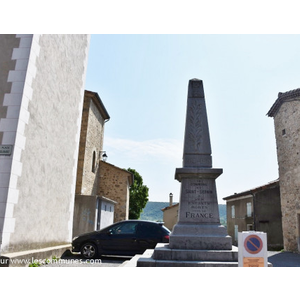 le Monument Aux Morts 