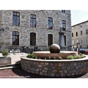 Commune de VALLON PONT D ARC