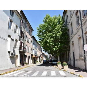 Commune de VILLENEUVE DE BERG