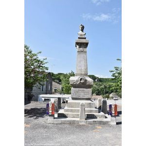 le Monument Aux Morts 