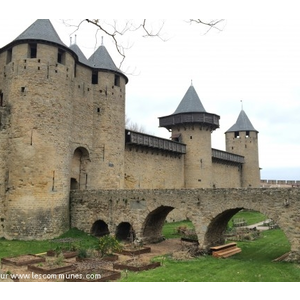 Entree du chateau à Carcassonne