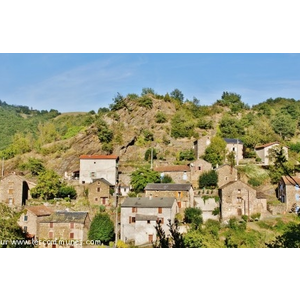 Le Village