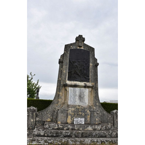 le monument aux morts