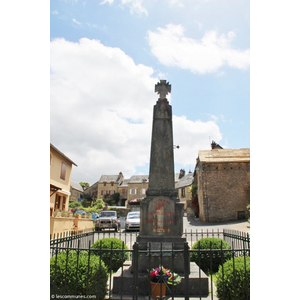 le monument aux morts