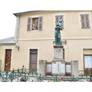 le monument aux morts