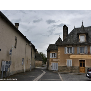 saint gervais communes de Saint symphorien de thénière (12460) le village
