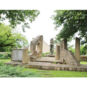 le monument aux morts