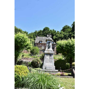 le monument aux morts 