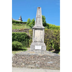 le monument aux morts