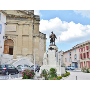 le monument aux morts