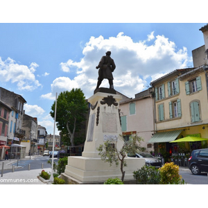 le monument aux morts