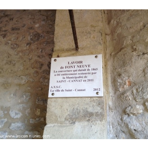 Lavoir de FONT NEUVE (1865) restauré en 2011