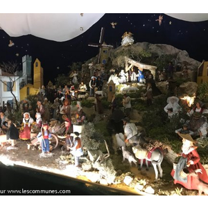 Creche dans l'Eglise Saint-Michel
