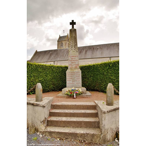 Le Monument-aux-Morts