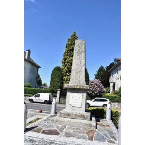 le monument aux morts