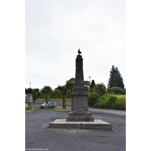 le monument aux morts