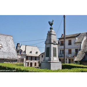 le monument aux morts