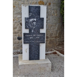 le monument aux morts