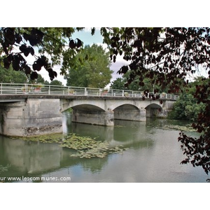Pont sur La Boutonne