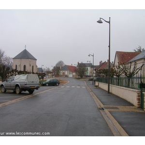 bourg sympa a visiter voir photo de l entrée du village
un groisiens adoptif