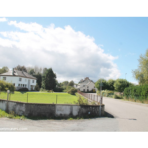 Commune de MONTAIGNAC SUR DOUSTRE