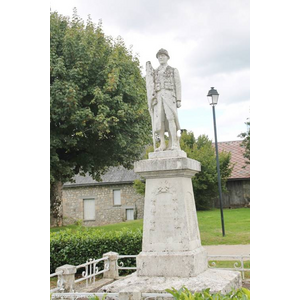 le monument aux morts