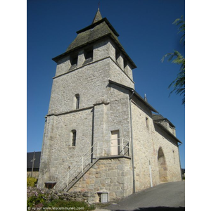 L'église clocher du 17ème siècle