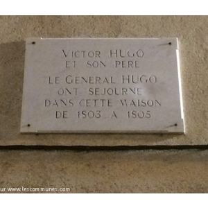 Plaque Victor HUGO à Bastia